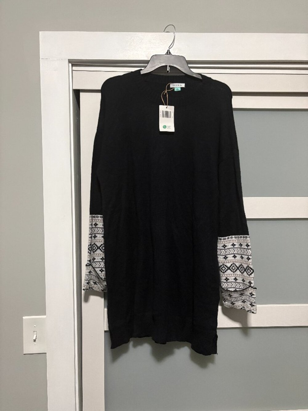 Serra Cable Sweater Dress sz L Black Geo Sleeve print NWT NEW